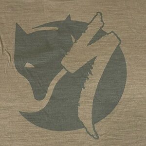 Fjallraven Specialized WOOL shirt, olive greenish VERY LIKE NEW, smoke free!!